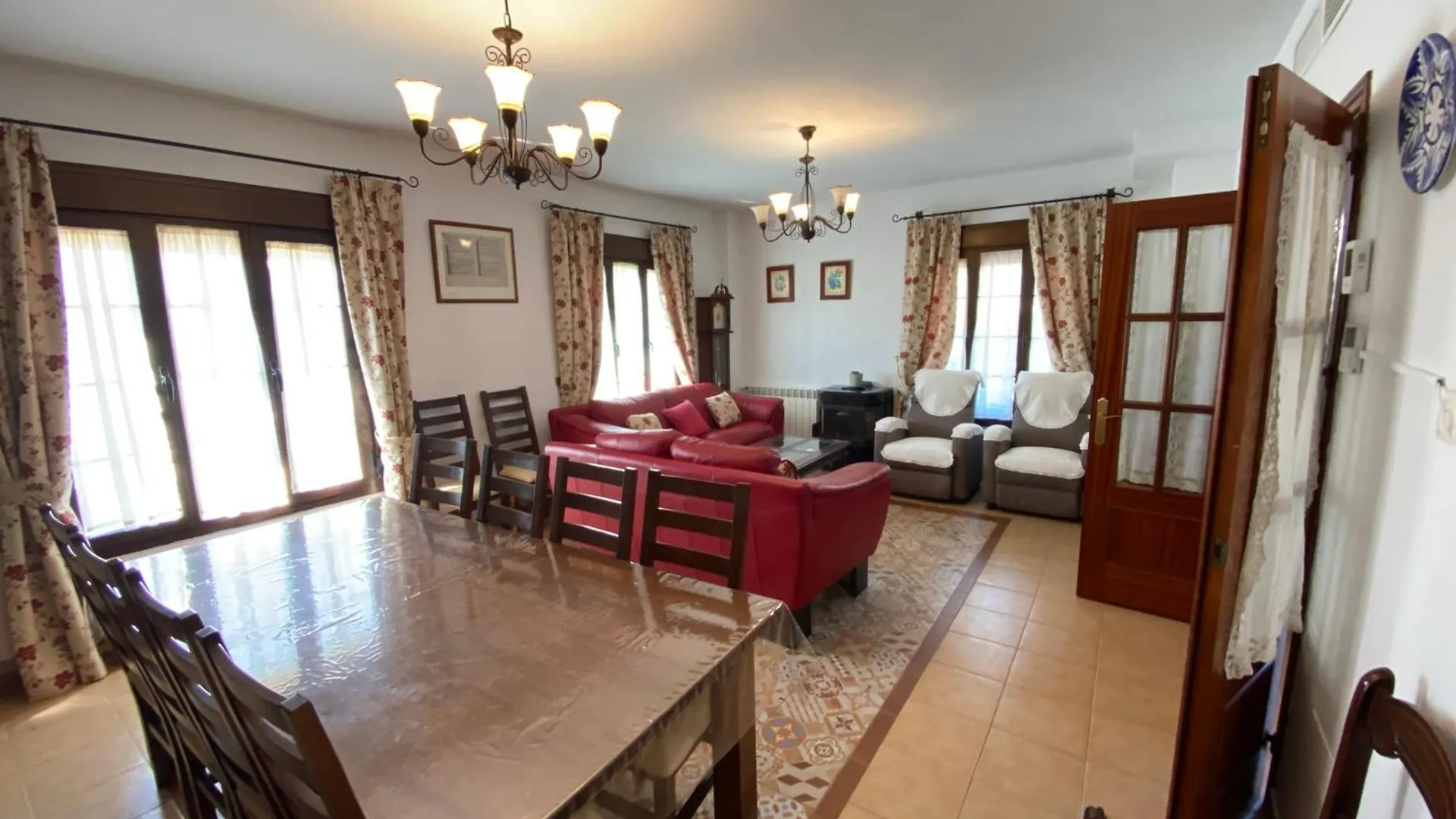 فيلا Casa Angela By Casaturistica روندا 0*,  إسبانيا